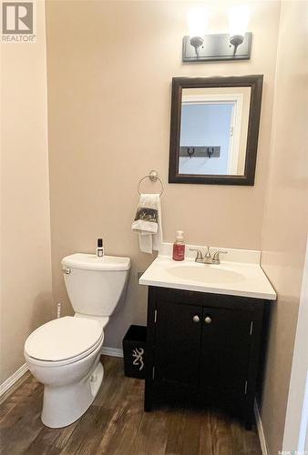 419 7Th Street W, Meadow Lake, SK - Indoor Photo Showing Bathroom