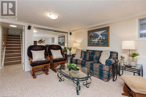 845 Ann Street, North Bay, ON - Indoor Photo Showing Living Room