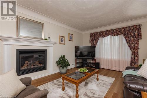 845 Ann Street, North Bay, ON - Indoor Photo Showing Living Room With Fireplace