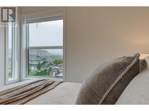 685 Boynton Place Unit# 62, Kelowna, BC - Indoor Photo Showing Bedroom