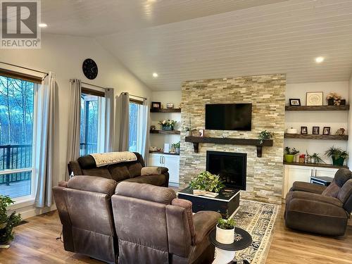 6549 Jones Road, Vanderhoof, BC - Indoor Photo Showing Living Room With Fireplace