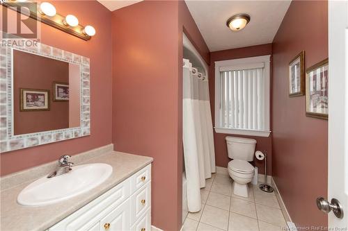 23 Camelot, Moncton, NB - Indoor Photo Showing Bathroom