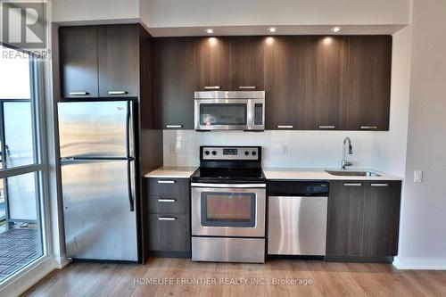 810 - 775 King Street W, Toronto, ON - Indoor Photo Showing Kitchen With Upgraded Kitchen