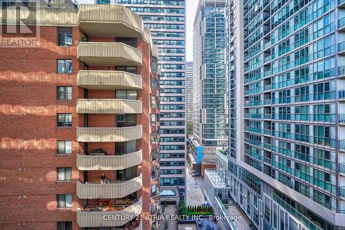 1002 - 159 Dundas Street E, Toronto, ON - Outdoor With Balcony With Facade