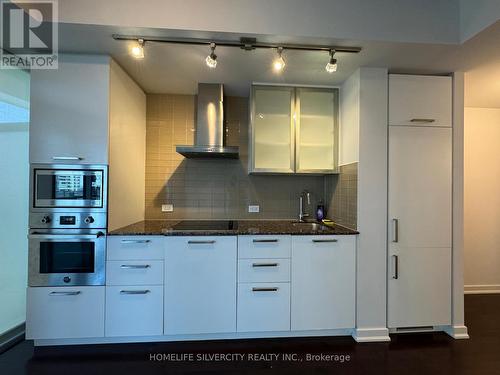 1306 - 12 York Street, Toronto, ON - Indoor Photo Showing Kitchen