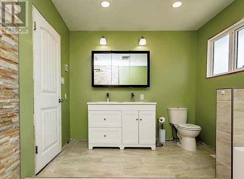 1116 Tweedsmuir Avenue, Kitimat, BC - Indoor Photo Showing Bathroom