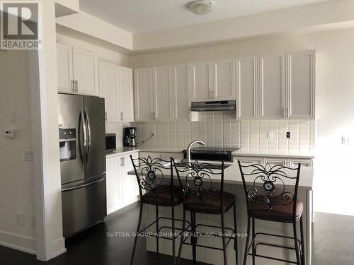 14 Allerton Road, Vaughan, ON - Indoor Photo Showing Kitchen