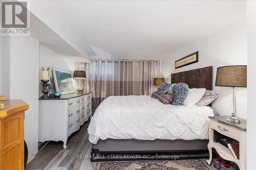 20 James Street, Georgina, ON - Indoor Photo Showing Bedroom