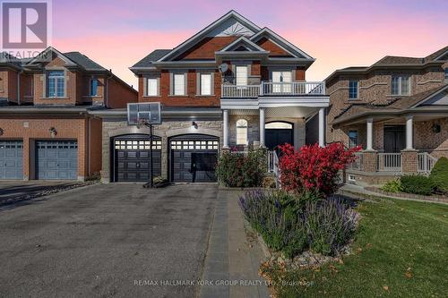 240 Borealis Avenue, Aurora, ON - Outdoor With Facade