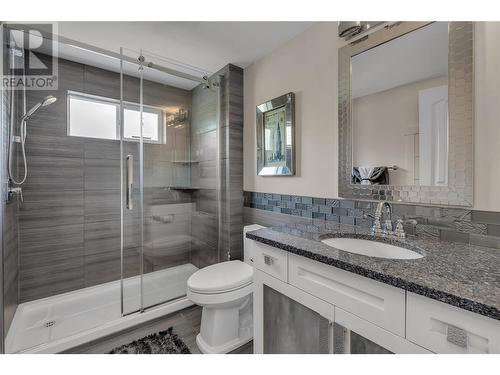 4511 Crawford Road, Lake Country, BC - Indoor Photo Showing Bathroom