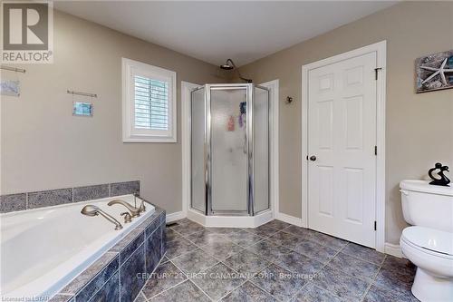 1839 Parkhurst Avenue, London, ON - Indoor Photo Showing Bathroom