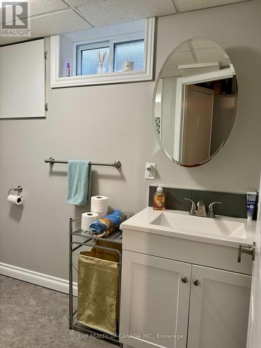 560 Fay Crescent, Timmins, ON - Indoor Photo Showing Bathroom