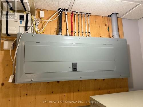 560 Fay Crescent, Timmins, ON - Indoor Photo Showing Laundry Room