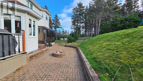 192 Buckingham Drive, Paradise, NL - Outdoor