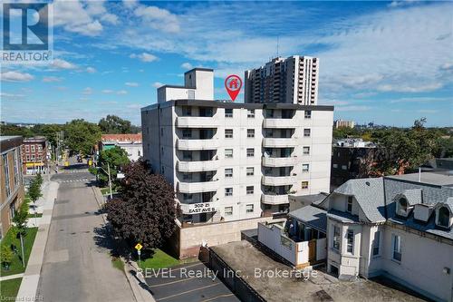 21 East Avenue S, Hamilton (Landsdale), ON - Outdoor With Balcony