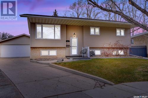 18 Bligh Bay, Regina, SK - Outdoor