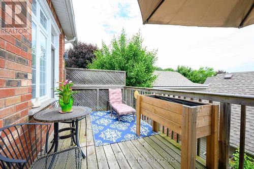 6309 Pinestone Road, Niagara Falls (206 - Stamford), ON - Outdoor With Deck Patio Veranda With Exterior