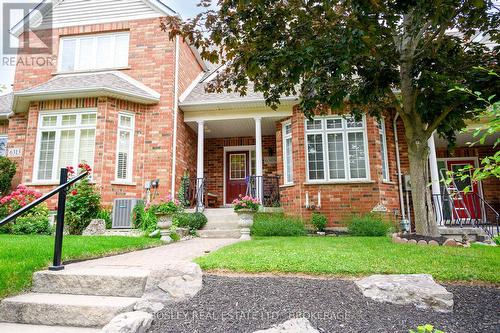 6309 Pinestone Road, Niagara Falls (206 - Stamford), ON - Outdoor With Facade