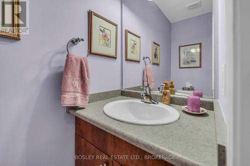 6309 Pinestone Road, Niagara Falls (206 - Stamford), ON - Indoor Photo Showing Bathroom