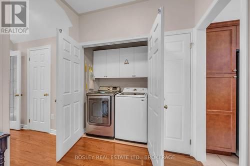 6309 Pinestone Road, Niagara Falls (206 - Stamford), ON - Indoor Photo Showing Laundry Room