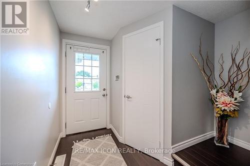 395 Downsview Place, Waterloo, ON - Indoor Photo Showing Other Room