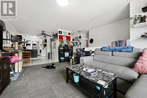 2090/2092 Westsyde Road, Kamloops, BC - Indoor