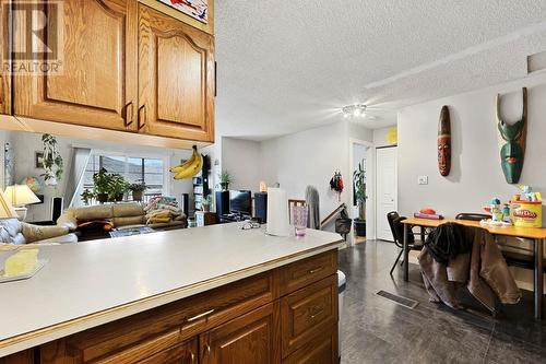 2090/2092 Westsyde Road, Kamloops, BC - Indoor