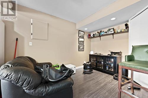 2090/2092 Westsyde Road, Kamloops, BC - Indoor