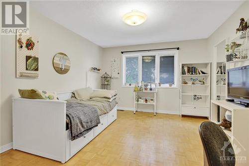 45 Sunnycrest Drive, Ottawa, ON - Indoor Photo Showing Bedroom