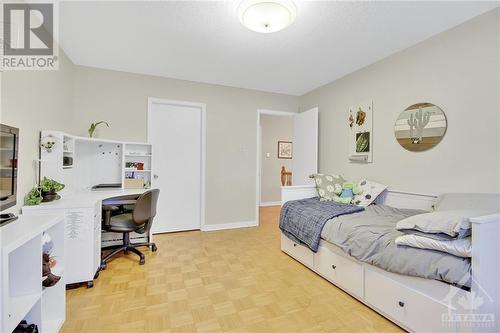 45 Sunnycrest Drive, Ottawa, ON - Indoor Photo Showing Bedroom