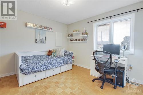 45 Sunnycrest Drive, Ottawa, ON - Indoor Photo Showing Bedroom