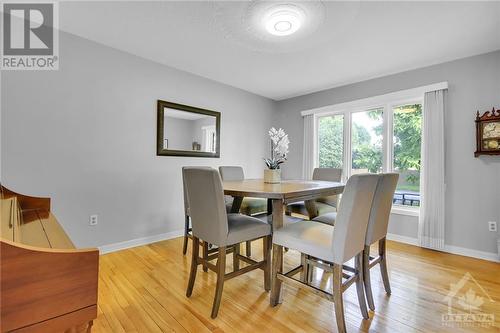 45 Sunnycrest Drive, Ottawa, ON - Indoor Photo Showing Dining Room