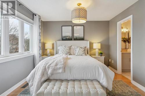 41 Katrina Court, Toronto, ON - Indoor Photo Showing Bedroom