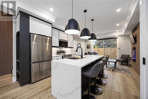 111 St Clair Street, Point Edward, ON - Indoor Photo Showing Kitchen With Upgraded Kitchen