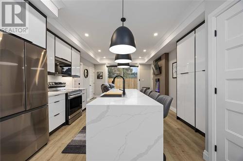 111 St Clair Street, Point Edward, ON - Indoor Photo Showing Kitchen