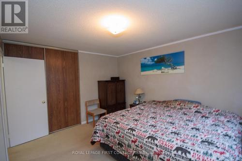 17 Mcconkey Place, Barrie, ON - Indoor Photo Showing Bedroom