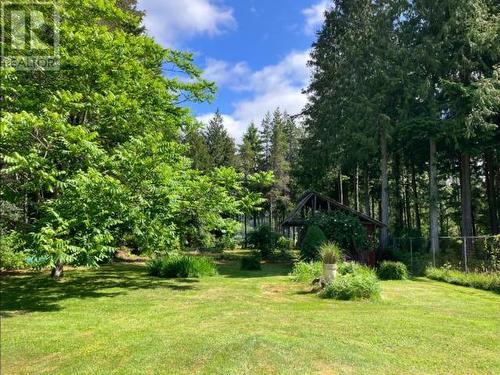 5406 Manson Ave, Powell River, BC - Outdoor