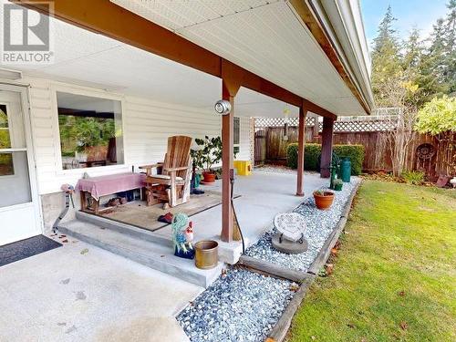 5406 Manson Ave, Powell River, BC - Outdoor With Deck Patio Veranda With Exterior