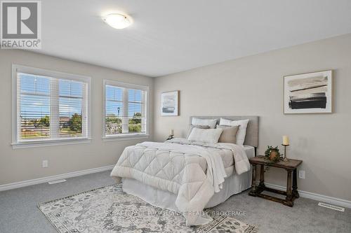 1203 Ashford Place, Kingston (East Gardiners Rd), ON - Indoor Photo Showing Bedroom