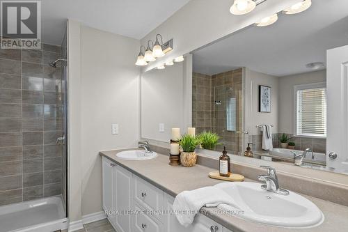 1203 Ashford Place, Kingston (East Gardiners Rd), ON - Indoor Photo Showing Bathroom