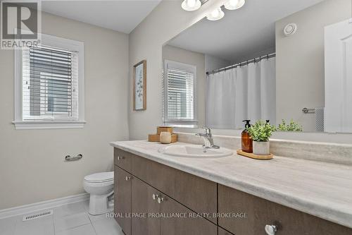 1203 Ashford Place, Kingston (East Gardiners Rd), ON - Indoor Photo Showing Bathroom