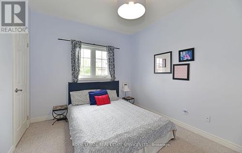 2 Bache Avenue, Georgina, ON - Indoor Photo Showing Bedroom