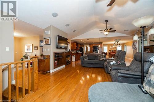 217890 Concession 3 Road, Georgian Bluffs, ON - Indoor Photo Showing Other Room