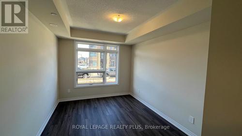 121 - 1569 Rose Way, Milton, ON - Indoor Photo Showing Other Room