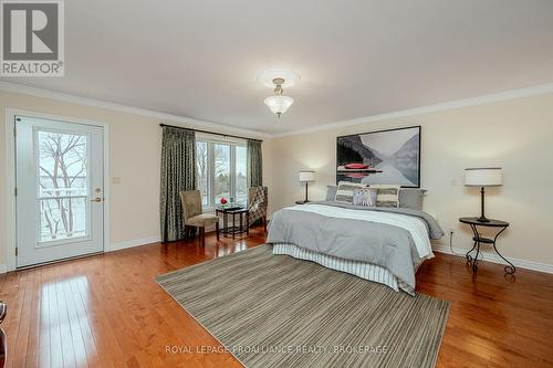 4734 Lakeside Lane, Loyalist (Lennox And Addington - South), ON - Indoor Photo Showing Bedroom