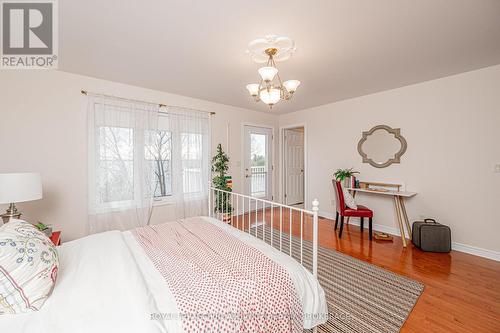 4734 Lakeside Lane, Loyalist (Lennox And Addington - South), ON - Indoor Photo Showing Bedroom