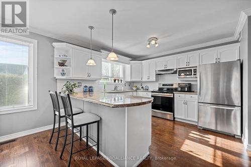 2 Sandpiper Way, Brighton, ON - Indoor Photo Showing Kitchen With Stainless Steel Kitchen With Upgraded Kitchen