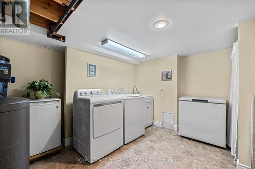 2 Sandpiper Way, Brighton, ON - Indoor Photo Showing Laundry Room