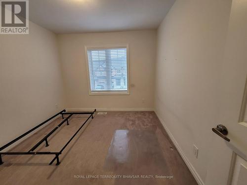 10 Stonehill Avenue, Kitchener, ON - Indoor Photo Showing Other Room