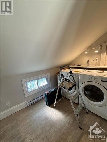 28 Aylmer Avenue Unit#3, Ottawa, ON - Indoor Photo Showing Laundry Room